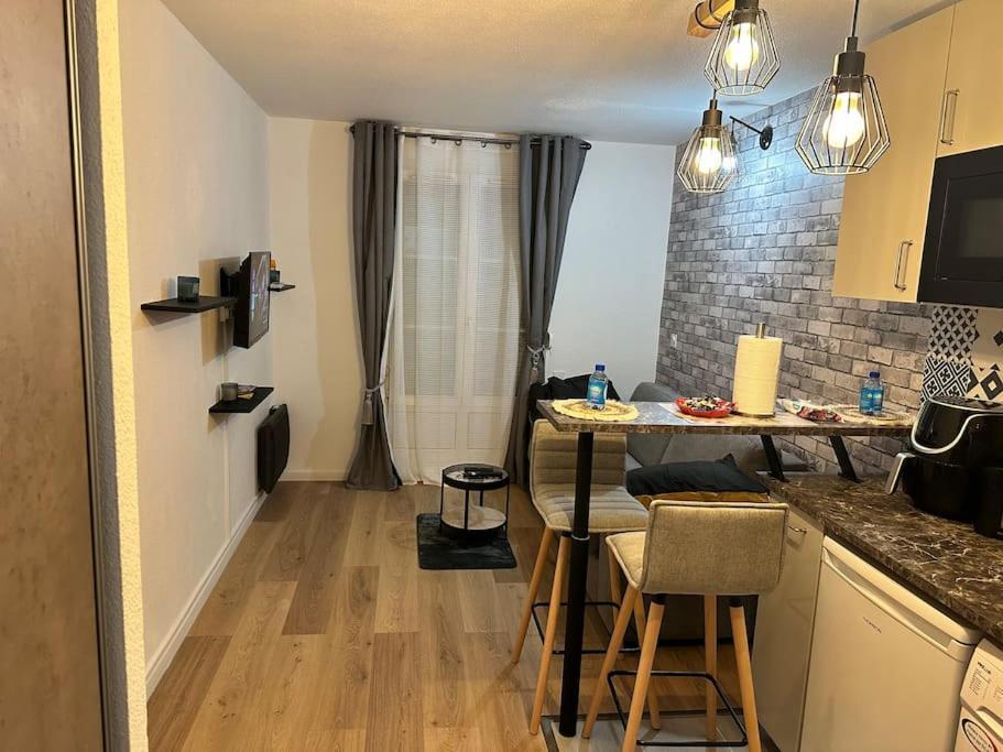 Studio Moderne Proche Disney Land บุสซี-แซ็ง-ฌอร์ฌ ภายนอก รูปภาพ
